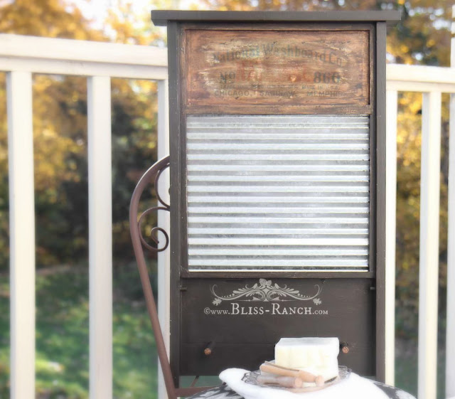 Thrift Store Decor, Washboard Redo, Bliss-ranch.com