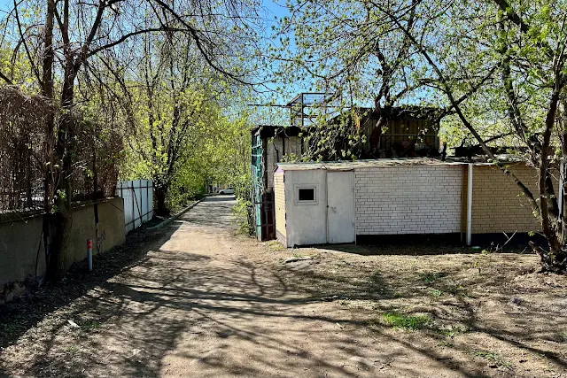 Ходынская улица, дворы