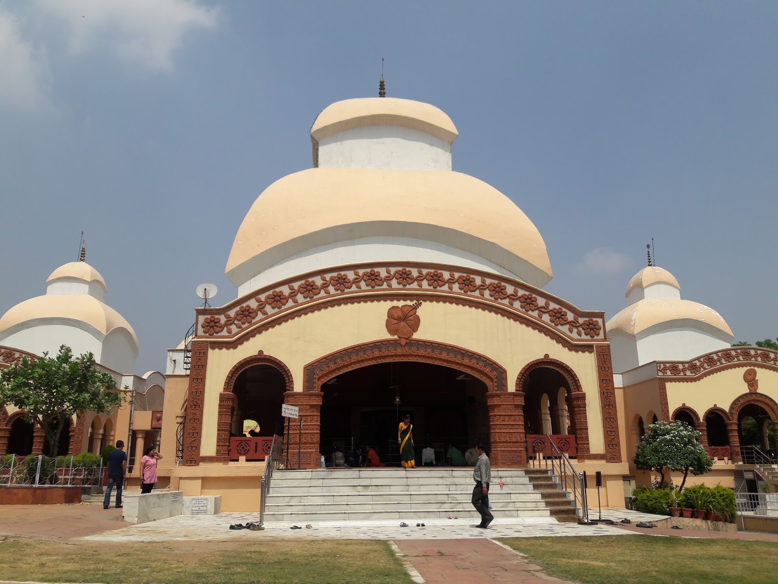 Life Around Me: A visit to Chittaranjan Park, Delhi