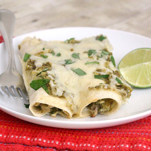 Lighter Chicken Enchiladas Verdes Recipe