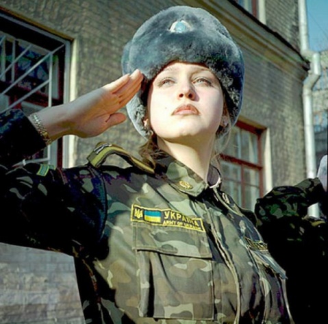 烏克蘭女兵軍方選美
