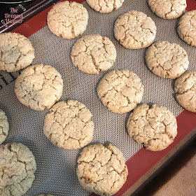 Oatmeal Cream Whoopie Pies ~ The Dreams Weaver