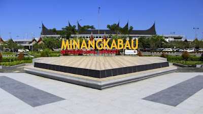 Bupati Suhatri Bur Tetap Pertahankan Nama Bandara Internasional Minangkabau (BIM)
