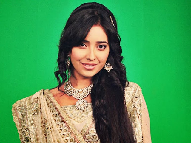 Asha Negi HD Wallpapers Free Download