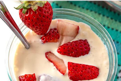 How to make Mexican Strawberries and Cream (Fresas con Crema) in a cup