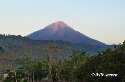  saya habiskan seharian full untuk mengunjungi Kabupaten Ngada dari Ende Kemah Tabor Mataloko; Ngada - Flores