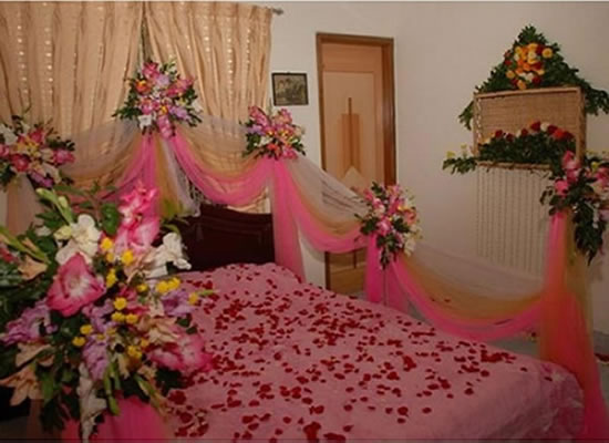 In order for the bridal room decor pleasing to the eye and suggests its own