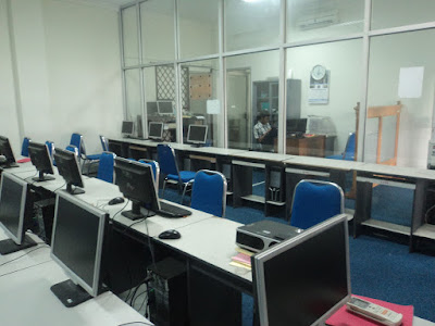 PWS Prodi Informatika UMS Tempat Pengawas Laboratorium Ruang 1, lantai 3