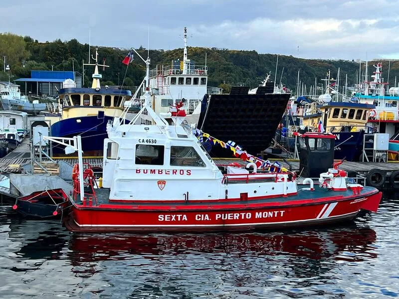 Realizan entrega de Unidad Marítima a bomberos de Puerto Montt
