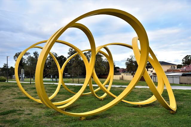 Beverly Hills Public Art | Canal to Creek sculpture by Dan Templeman