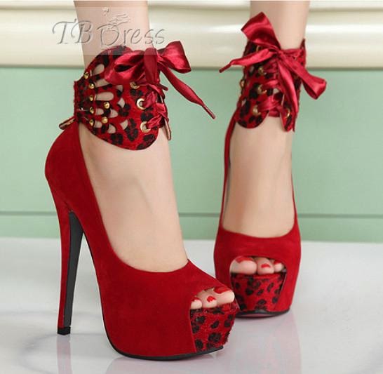 http://www.tbdress.com/product/Newest-2012-Fall-Platform-Stiletto-Heel-Peep-Toes-Wedding-Shoes-9651734.html