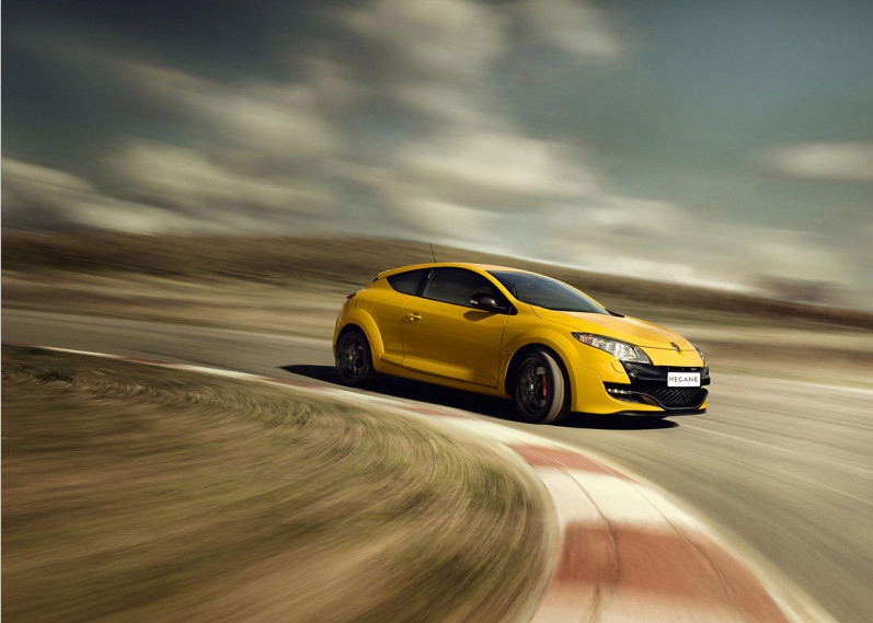 Renault Megane RS Photo And Spec