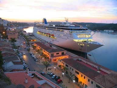 Viajar a Menorca en barco