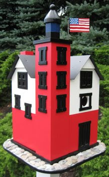 Round Island Lighthouse Birdhouse