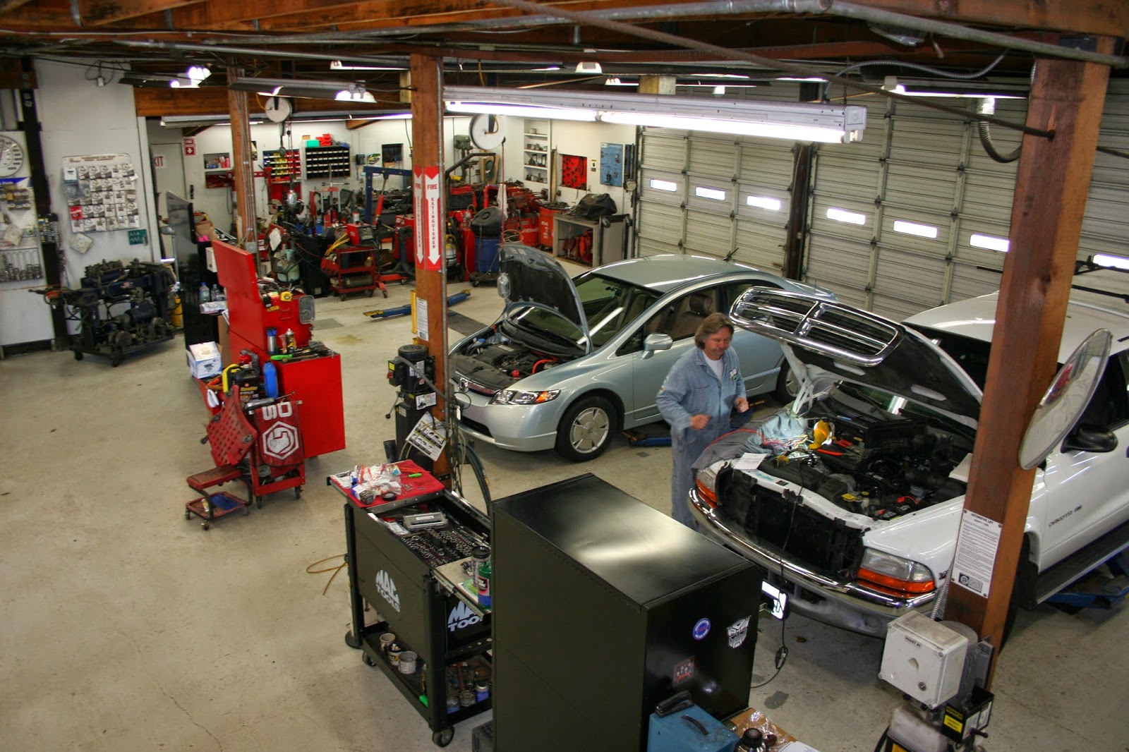 That's so good, right?: Car Shop Fix - Repairshop
