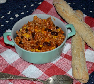 https://swiat-na-widelcu.blogspot.com/2017/11/chilli-con-carne.html