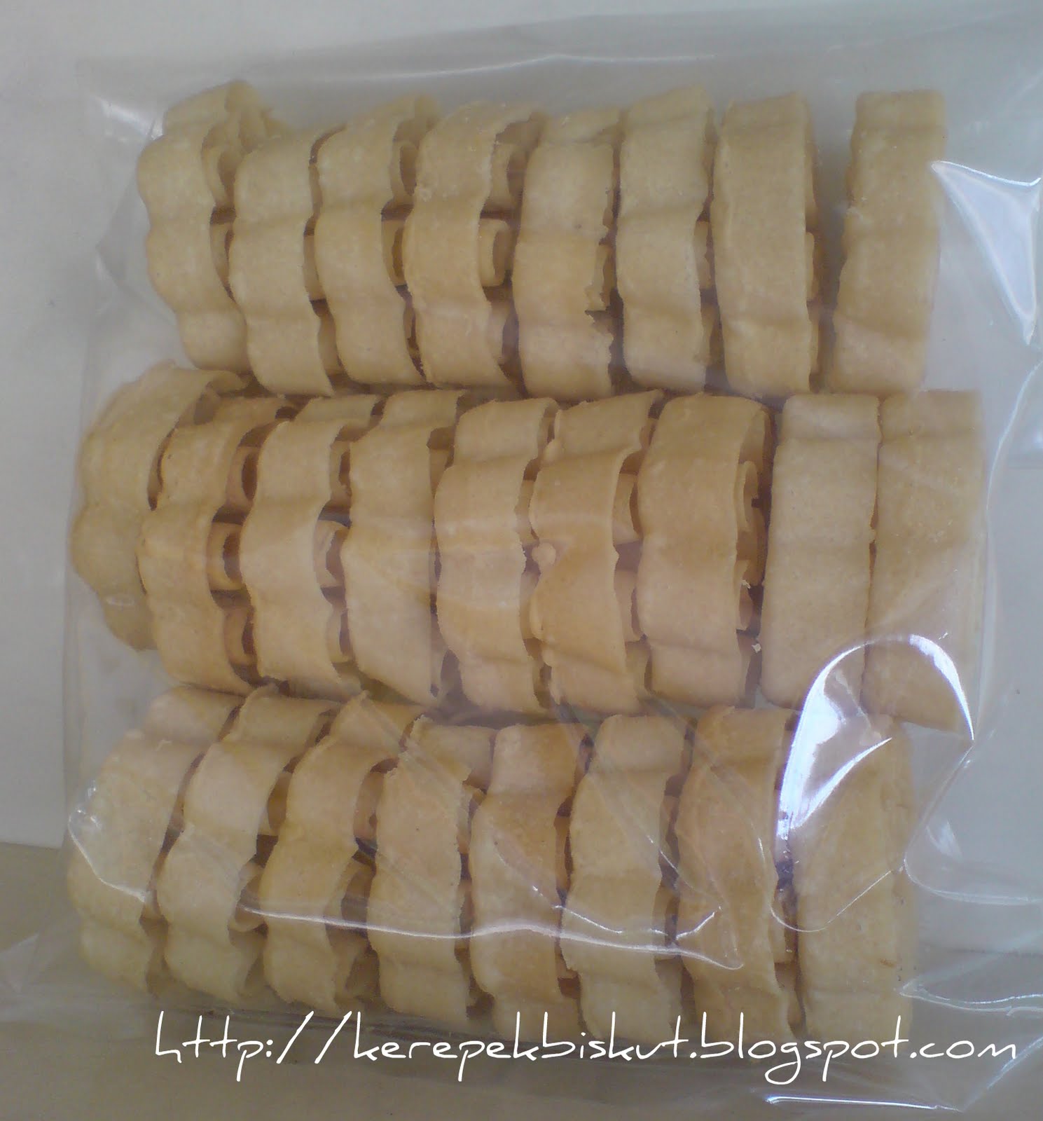 Kerepek and Biskut Raya