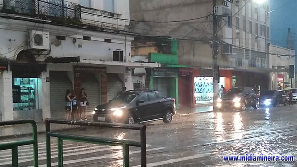 Inaugurada em Cataguases unidade da Luigi Sorvetes - Mídia Mineira -  Notícias de Cataguases e Região