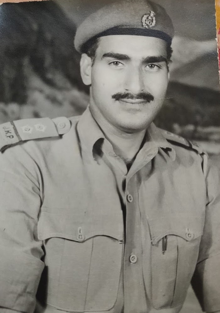CHUNI LAL SHALLA - A BRAVE PATRIOTIC JAMMU AND KASHMIR POLICE INSPECTOR WHO WAS KILLED FOR HIS SERVICE TO NATION | DR. SUSHMA SHALLA KOUL