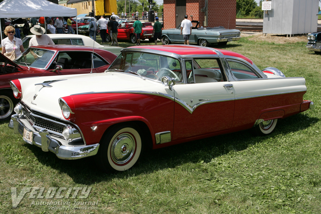 1955 Ford Fairlane Crown