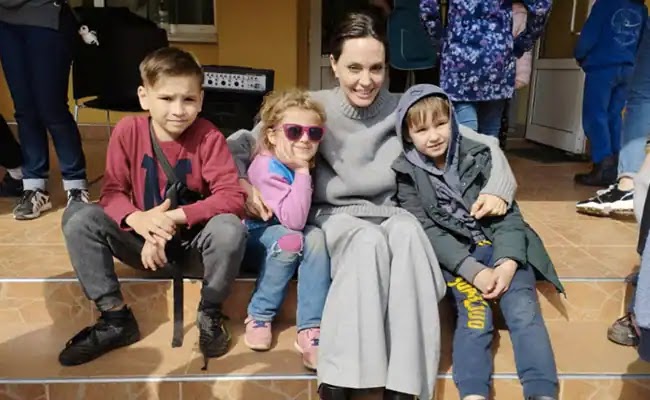 Angelina Jolie Makes Surprise Trip To Ukrayina to go to youngsters, Refugees