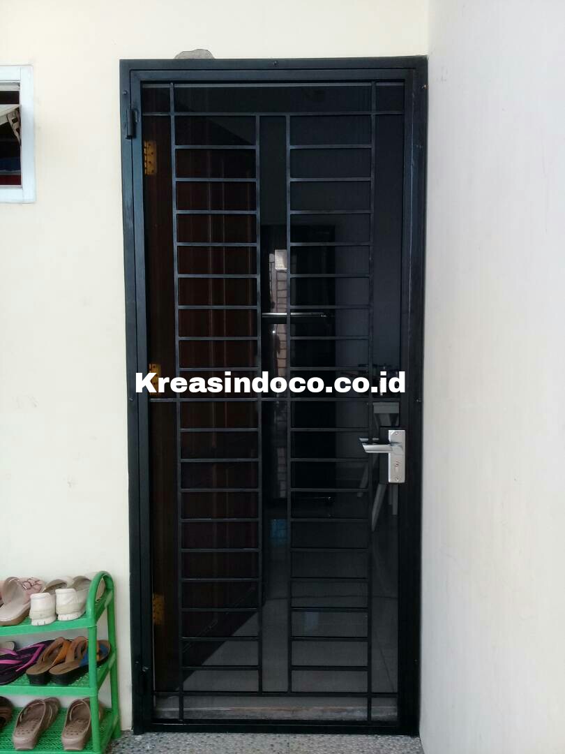  Pintu Kasa Besi Pesanan Bu Lia Perumahan Diamond Residence 