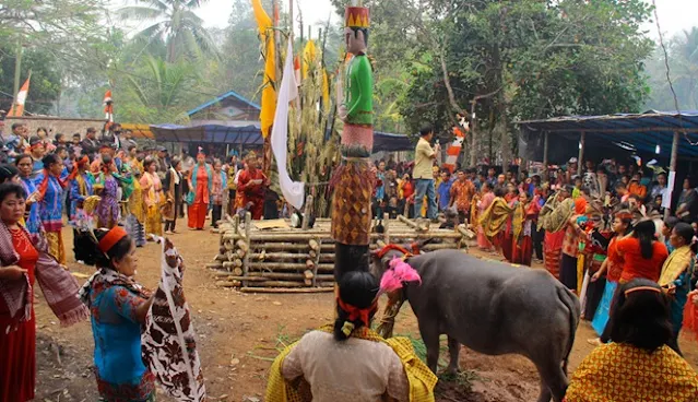 kepercayaan hindu kaharingan di kalimantan