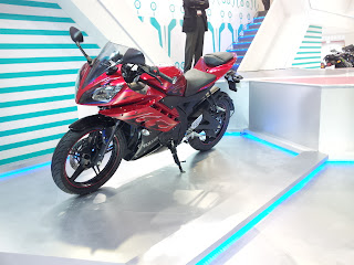 Yamaha R15 Limited Edition Fiery Red