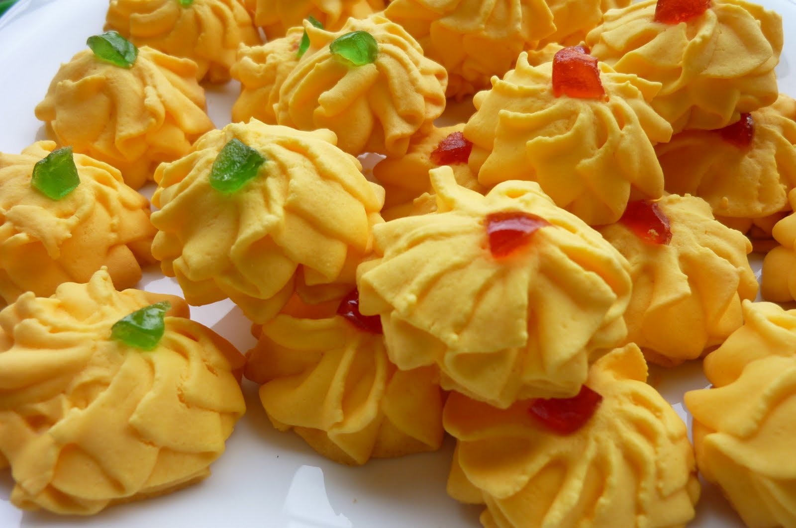 INCREDIBLE RECIPES: Kuih Semperit