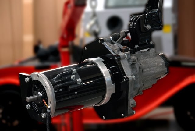 come funziona l'auto tesla auto elettrica nikola tesla