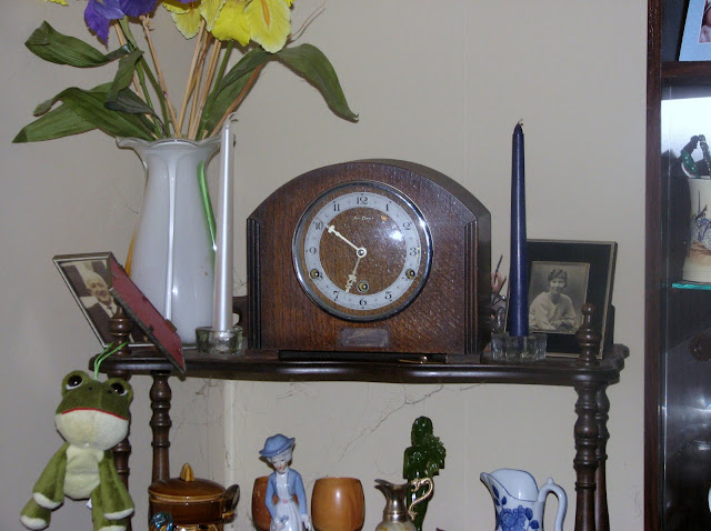 my mother bought this clock for her parents 39 30th wedding anniversary 