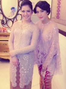 Gambar Kebaya Kutu Baru Dengan Payet Terindah Tahun Ini