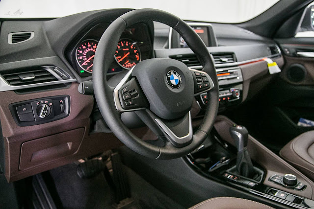 Novo BMW X1 2016