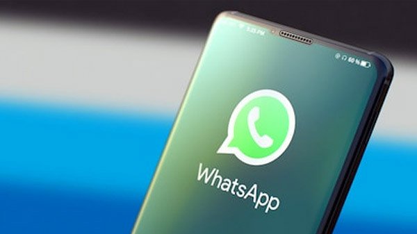 How to send messages and calls on WhatsApp without using your hands ?