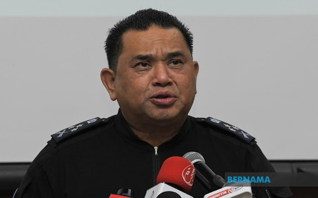 TERKINI!!! Sebanyak 1.4 juta kali aplikasi Gerak Malaysia dimuat turun - Bukit Aman. Sebanyak 1.4 juta kali aplikasi Gerak Malaysia telah dimuat turun manakala sebanyak 503,276 permohonan pergerakan antara negeri diterima, kata Pengarah Jabatan Siasatan Jenayah Bukit Aman, Datuk Huzir Mohamed.