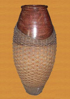 Antique flower vase decorative strap agel