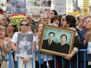 Ante la complicidad del gobierno con los franquistas