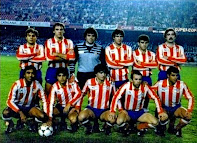 ATLÉTICO DE MADRID - Madrid, España - Temporada 1985-86 - Julio Prieto, Ruiz, Mejías, Quique Setién, Landáburu, Arteche; Cabrera, Tomás, Jorge Da Silva, Marina y Quique Ramos - F. C. BARCELONA 1, ATLÉTICO DE MADRID 0 - 30/10/1985 - Supercopa de España, partido de vuelta - Barcelona, Nou Camp - El AT. MADRID se proclamó CAMPEÓN DE LA SUPERCOPA al haber ganado el partido de ida por 3 goles a 1