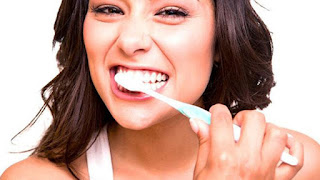 Cách ngăn ngừa các vết ố vàng trên răng-2