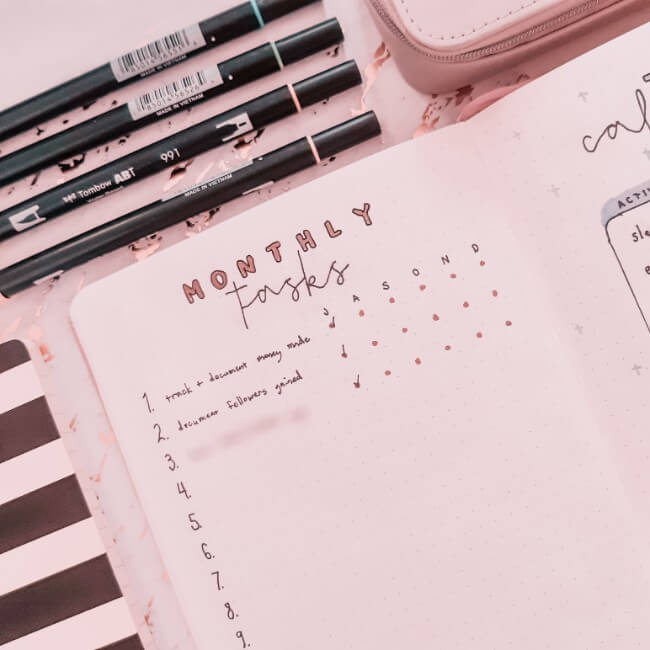 How to Easily Stick to Bullet Journaling Right Now