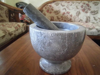 Martar dan Pestle marmer- Lumpang dan gerusan marmer