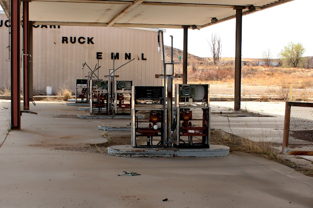 abandon gas pumps