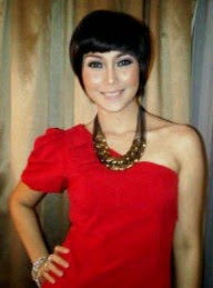 Kumpulan Foto Model Rambut  Fenita  Arie  Foto Model Rambut 