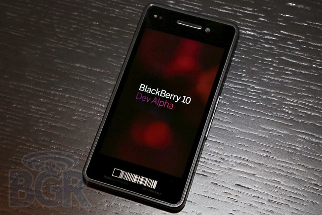 RIM introduces BlackBerry Unit 10 Alpha