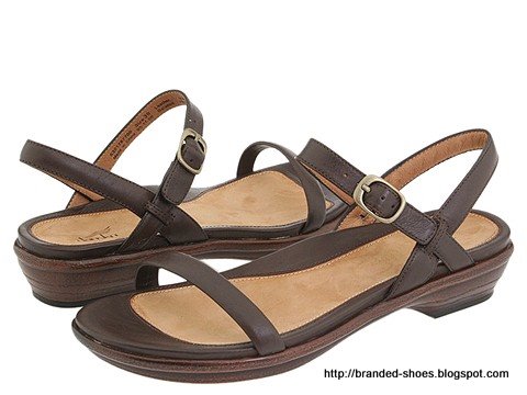 Branded shoes:K79415