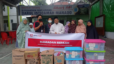 Senyum Gembira Anak di Panti Asuhan dan Pondok Pesantren Usai Dapat Santunan dari Alfamidi