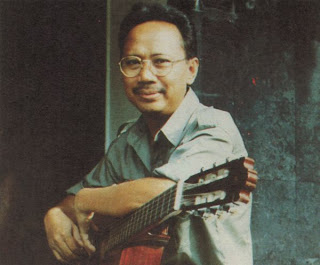 Ebit G. Ade, Penyanyi, Biografi