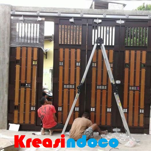  Pintu  Garasi Besi Lipat Atau Dorong