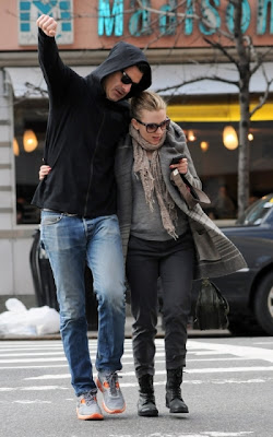 Scarlett Johansson Boyfriend