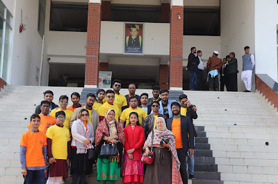 The People 's University of Bangladesh